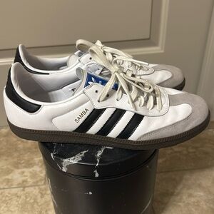 Adidas Samba